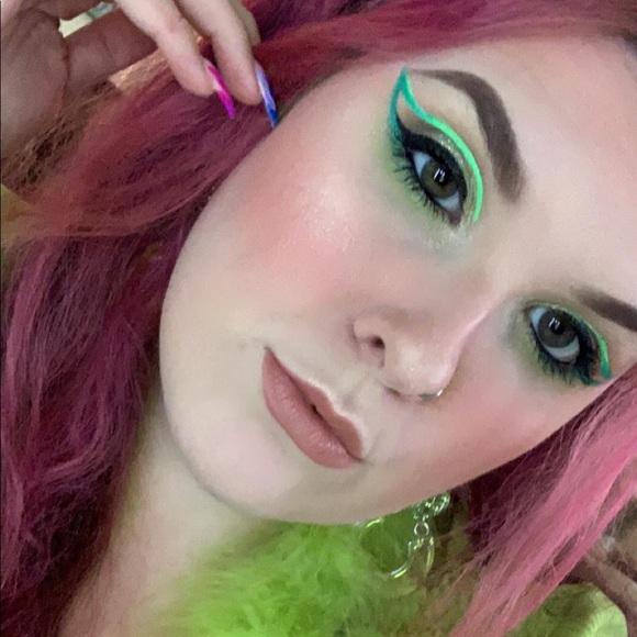 Meet your Posher, Morgan - Picture 1 of 1